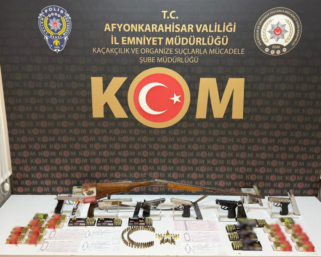 Şuhut’ta Tefecilik Operasyonu: 5 Gözaltı
