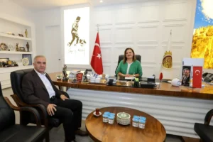 Başkan Köksal, Dr. Mustafa Enis Arabacı ile Sağlık Alanındaki Çalışmaları Görüştü