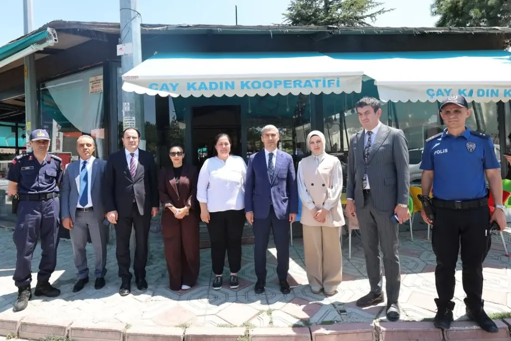 Vali Aktaş’tan Çay Kadın Kooperatifi’ne Destek Ziyareti
