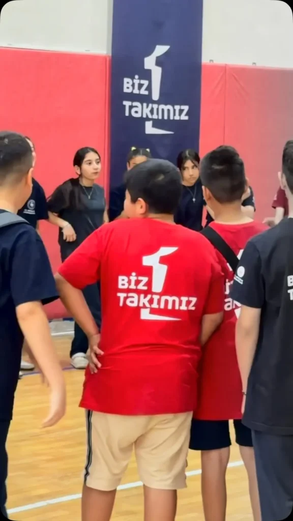 Biz Bir Takımız Projesi’nde Kültürel Buluşma Afyonkarahisar’da Devam Etti