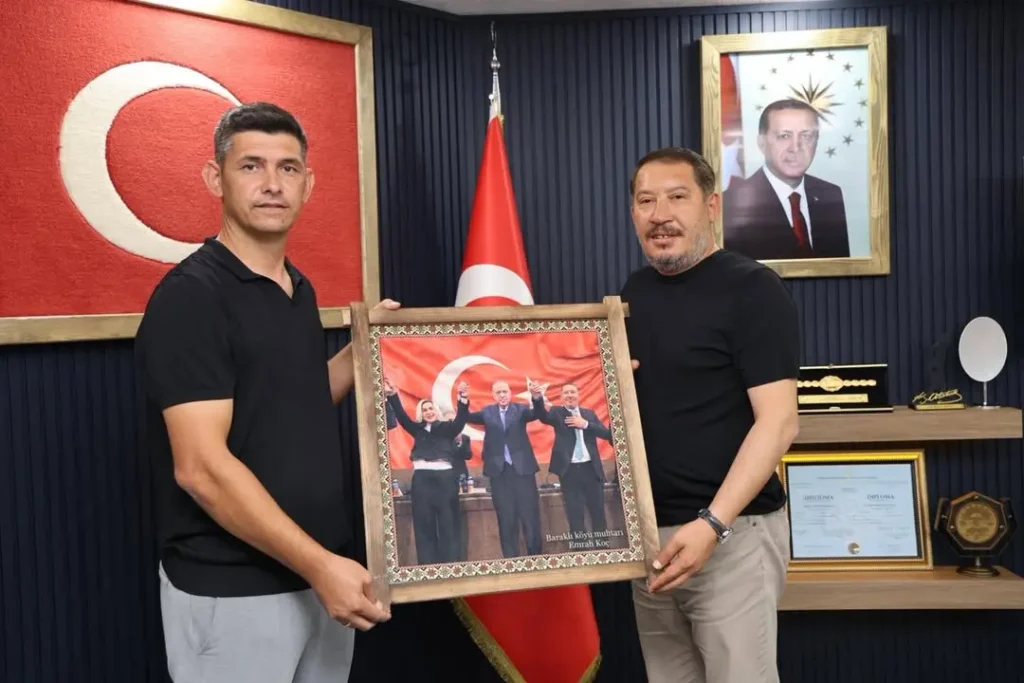 Dinar Belediye Başkanı Veysel Topçu’ya Baraklı Köyü Muhtarı Emrah Koç’tan Festival Daveti