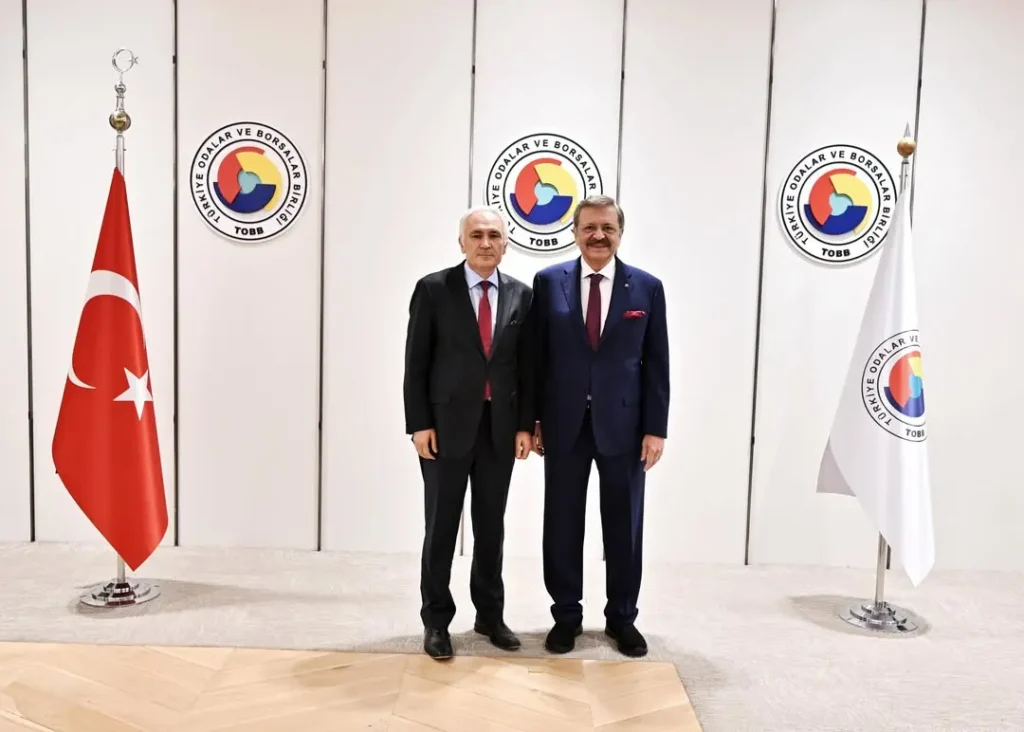 TOBB Başkanı Mustafa Rifat Hisarcıklıoğlu, Türkiye İlaç ve Tıbbi Cihaz Kurumu Başkanı Hüseyin Çelik’i Ağırladı