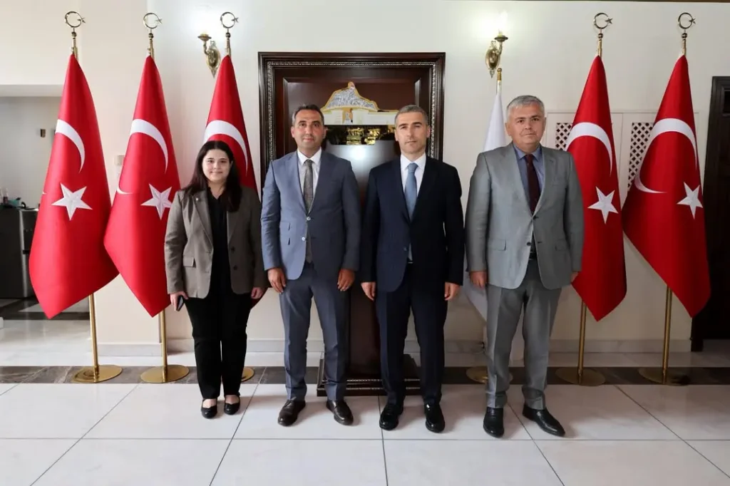 Afyonkarahisar Valiliği’nden Dr. Naci Aktaş’a Teşekkür Ziyareti