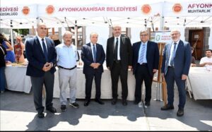 AFSÜ REKTÖRÜ PROF. DR. ADEM ASLAN ADAYLARIN SORULARINI YANITLADI: “MEZUNLARIMIZ SAHAYA HAZIR”