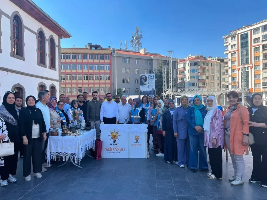 Ak Parti Afyonkarahisar İl Gençlik Kolları Başkanı’ndan İbn-i Sina Haftası Kutlaması