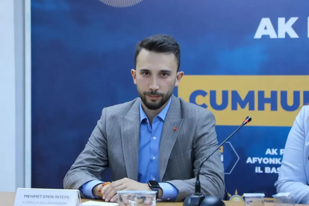 Ak Parti Afyonkarahisar İl Gençlik Kolları Başkanı’ndan Önemli Mesaj