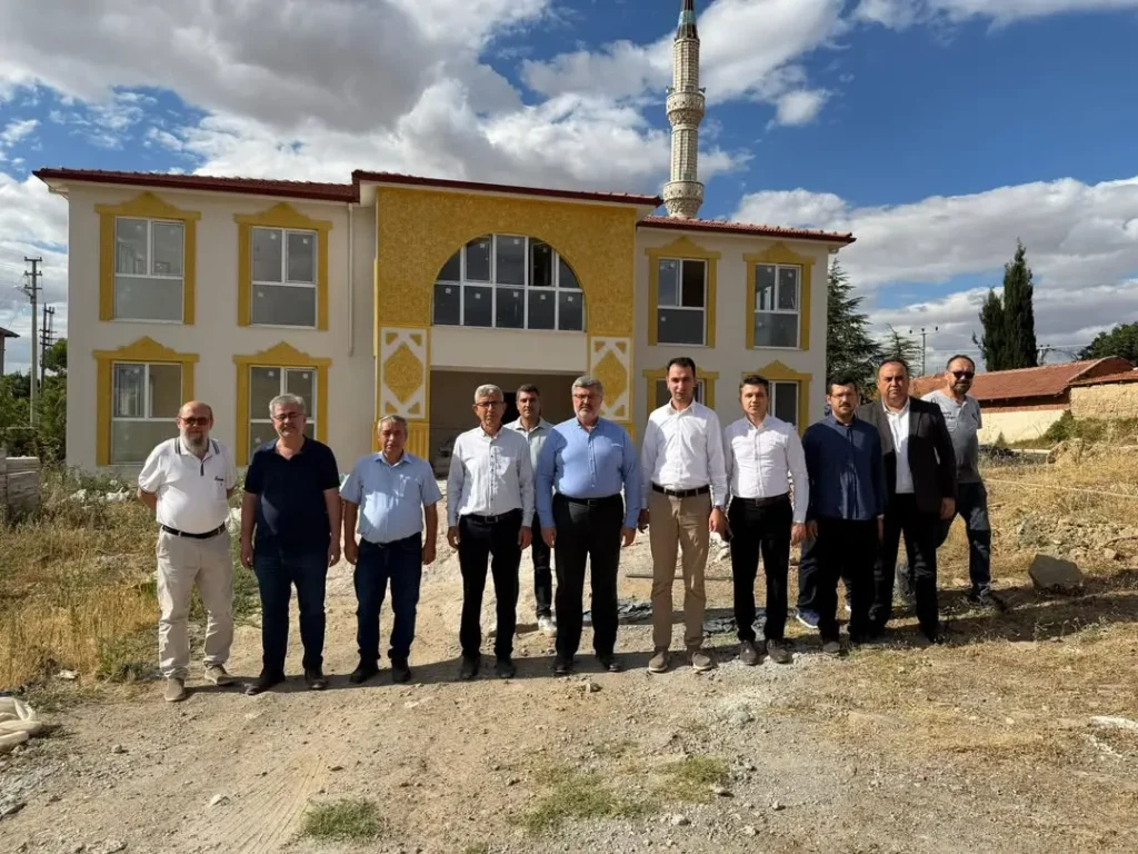 Ak Parti Milletvekili Ali Özkaya, Dazkırı’da Kur’an Kursu İncelemelerinde Bulundu