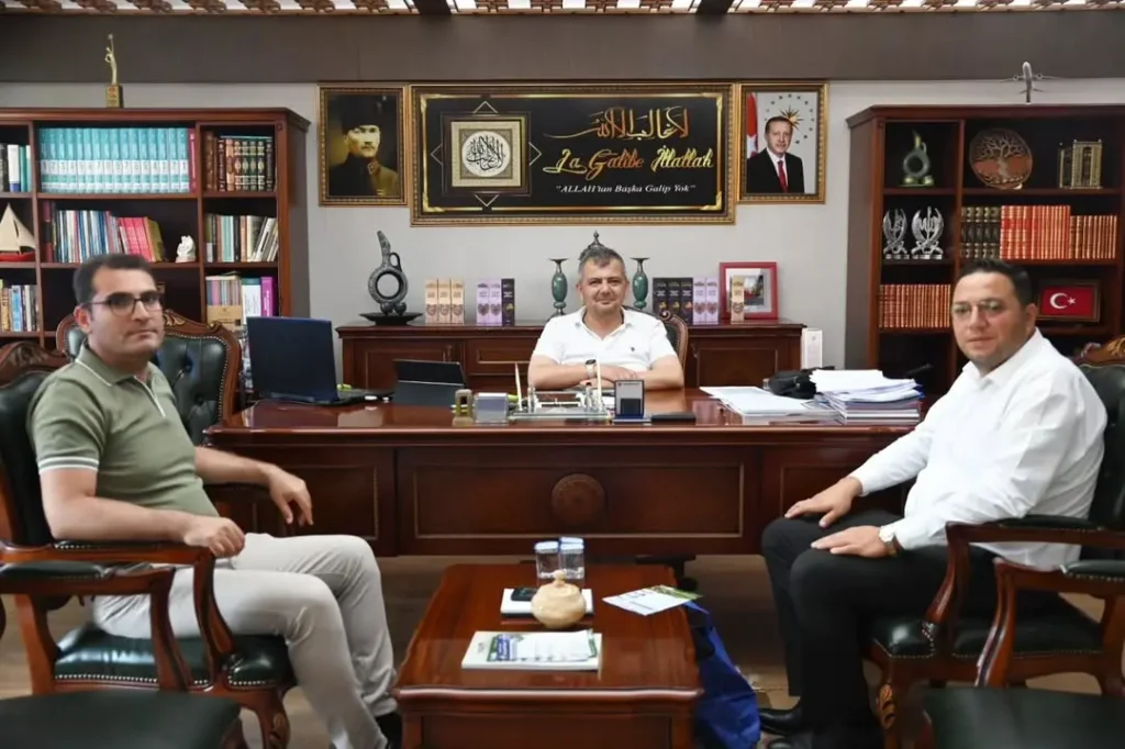 Bem-Bir-Sen Afyonkarahisar İl Başkanı Nurullah Peker’den Emirdağ Belediye Başkanı Serkan Koyuncu’ya Ziyaret