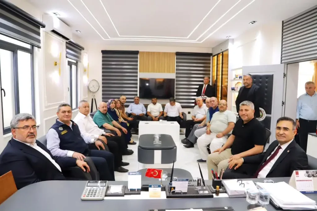 Çobanlar Belediye Başkanı Ali Altuntaş Milletvekillerini Ağırladı