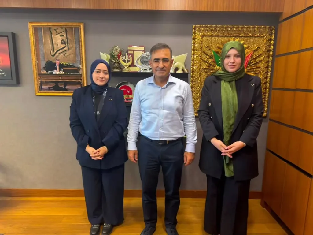 Gurbetçi Hemşehrilerimiz Gazi Meclisinde Ziyaret Etti