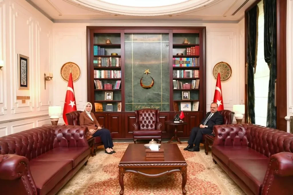 İçişleri Bakan Yardımcısı Kübra Güran Yiğitbaşı, Ankara Valisi Yakup Canbolat’ı Ziyaret Etti