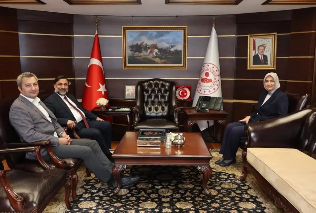 İzmir Milletvekili Cemal Bekle ve MEKSA Genel Sekreteri Sertaç Işık İçişleri Bakanlığı’nda Buluştu