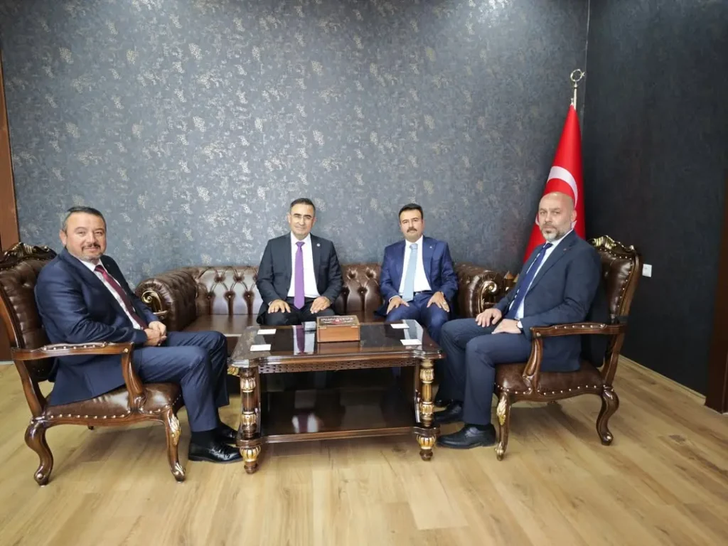 Sandıklı’nın Yeni Kaymakamı Batuhan Bingöl’e Hayırlı Olsun Ziyareti