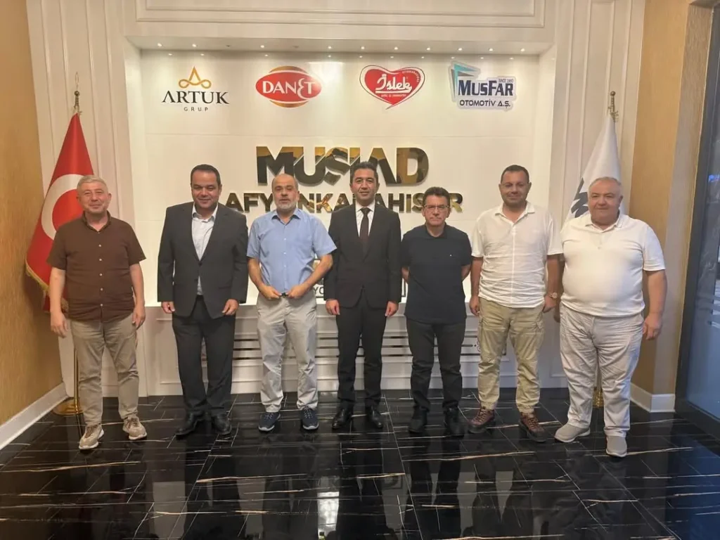 Ziraat Bankası Şube Müdürü Sayın Fatih Hoşaf, Şube Başkanımız Sayın Ercan İşlek’i ziyaret etti