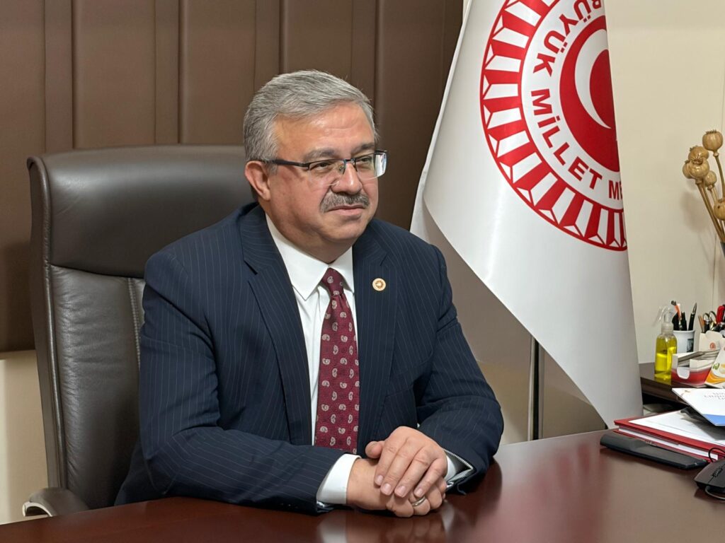 Yurdunuseven’den Zafer Haftası mesajı:  “Zaferin kalbi Afyonkarahisar’dır”