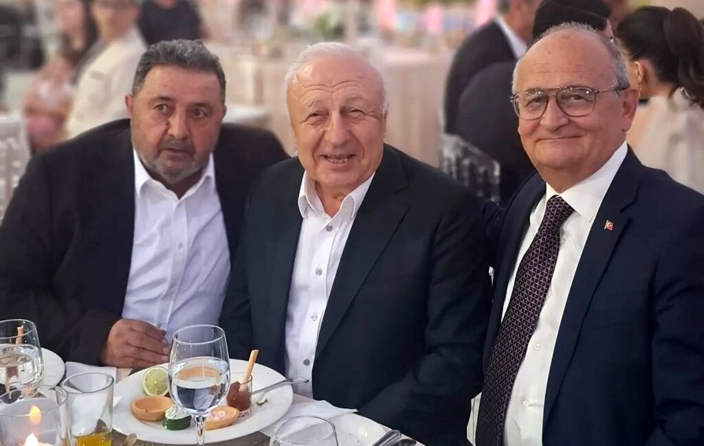 Afyon’un Ağası Adnan Demirel Düğünde Görüntülendi