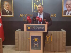 MISIRLIOĞLU: “SİYASET KOLTUK HESABIYLA MEŞGUL, VATANDAŞ AÇ VE PERİŞAN”