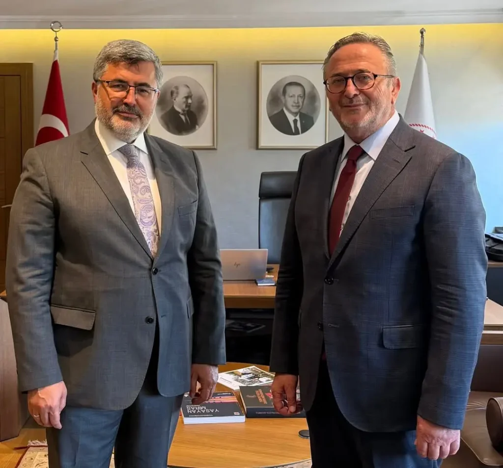 Ak Parti Afyonkarahisar Milletvekili Ali Özkaya, Kültür Bakan Yardımcısı Dr. Coşkun Yılmaz’a Hayırlı Olsun Ziyaretinde Bulundu