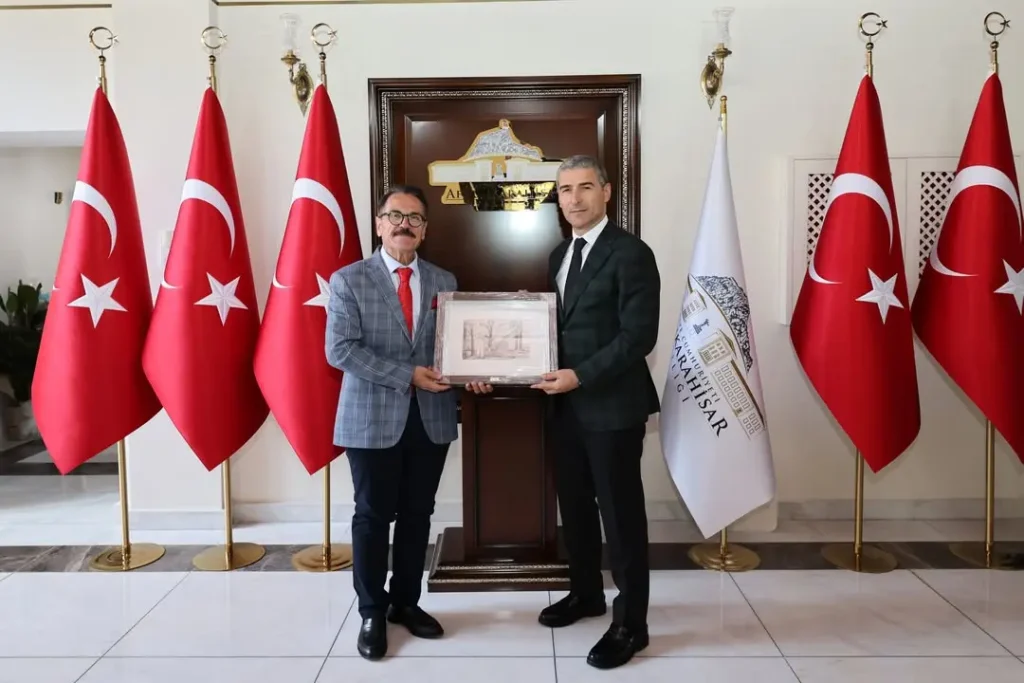 Kültür ve Turizm Bakanlığı Güzel Sanatlar Genel Müdürü Ömer Faruk Belviranlı, Vali Dr. Naci Aktaş’ı Ziyaret Etti
