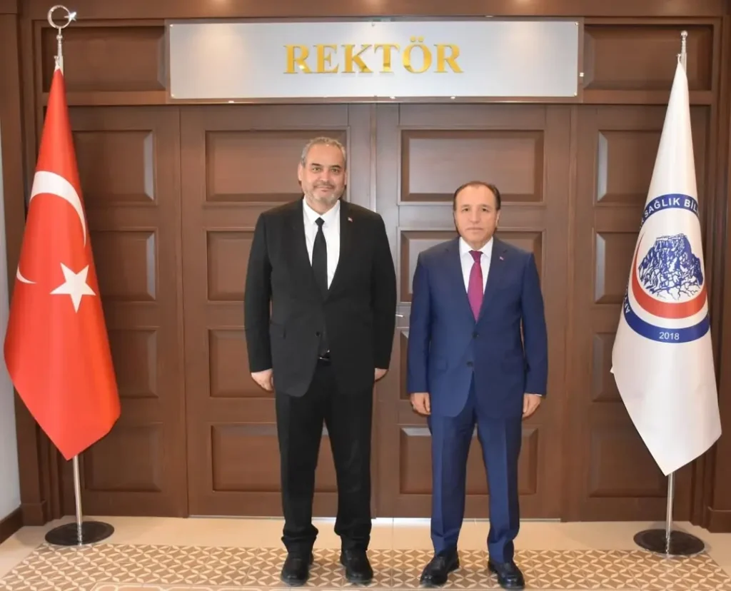 Rektörümüz Prof. Dr. Adem Aslan, AKÜ Rektörü Prof. Dr. Mehmet Karakaş’ı Ağırladı