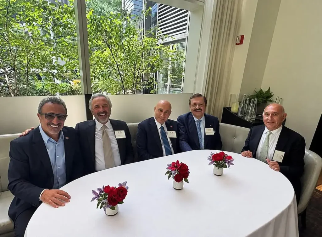 TOBB Başkanı Hisarcıklıoğlu, Hamdi Ulukaya’nın Düzenlediği Programa Katıldı