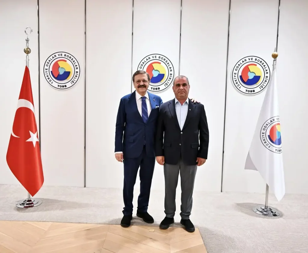 TOBB Başkanı Mustafa Rifat Hisarcıklıoğlu, Tokat Ticaret Borsası Yönetim Kurulu Başkanı Lütfi Bora’yı Birliğinde Ağırladı