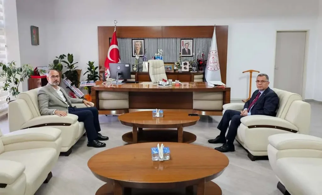 Afyonkarahisar İl Sağlık Müdürlüğü’nden İl Milli Eğitim Müdürüne Hayırlı Olsun Ziyareti