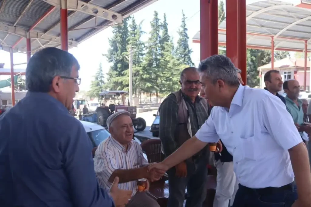 Çal Belediyesi Düğün Törenlerine Katıldı