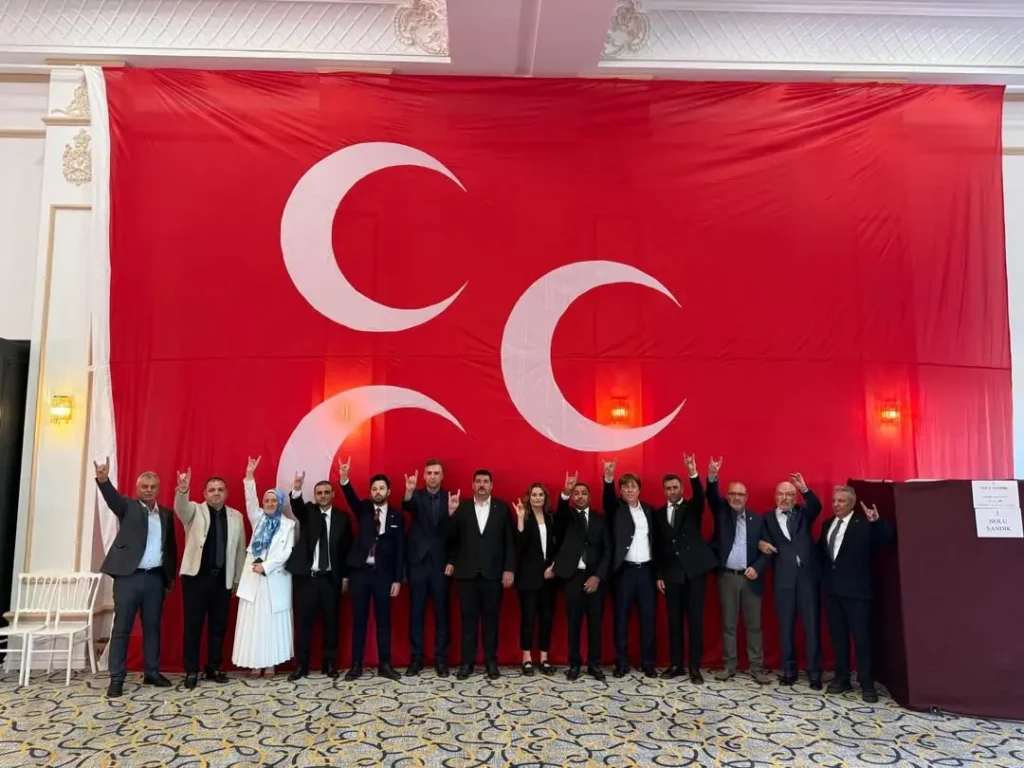 Dava, “ben” değil “biz” diyenlerin …