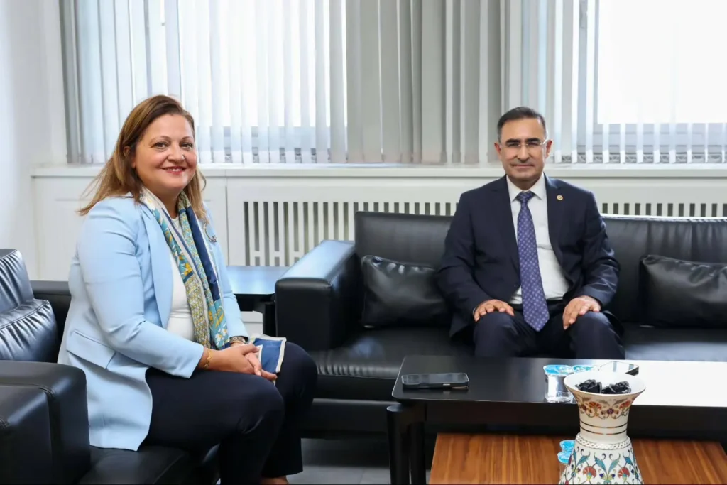 Hasan Arslan’dan Burcu Köksal’a Ziyaret Teşekkürü