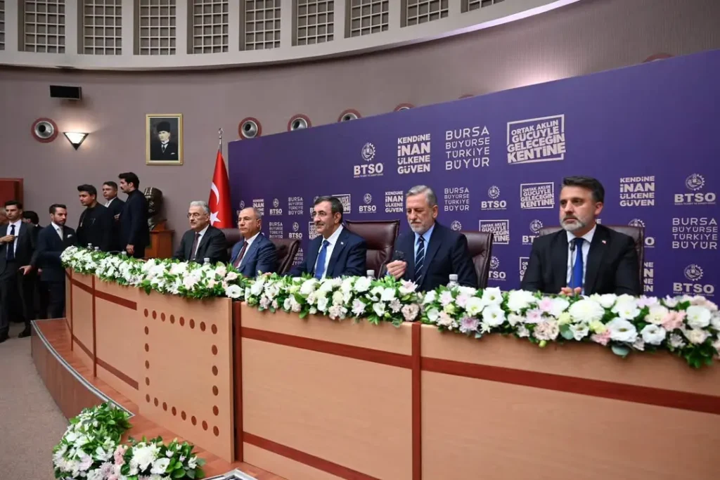 İş Dünyası Buluşmasında Verimli İstişareler Yapıldı