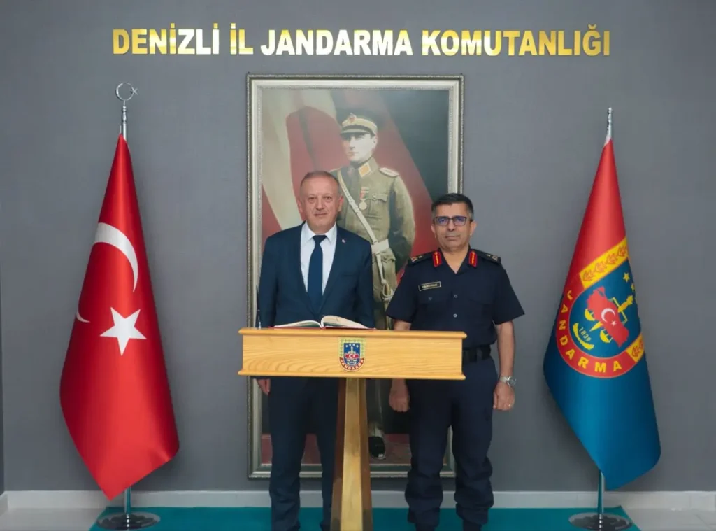 Kaymakam Abdullah Demir, Jandarma Komutanı’nı Ziyaret Etti