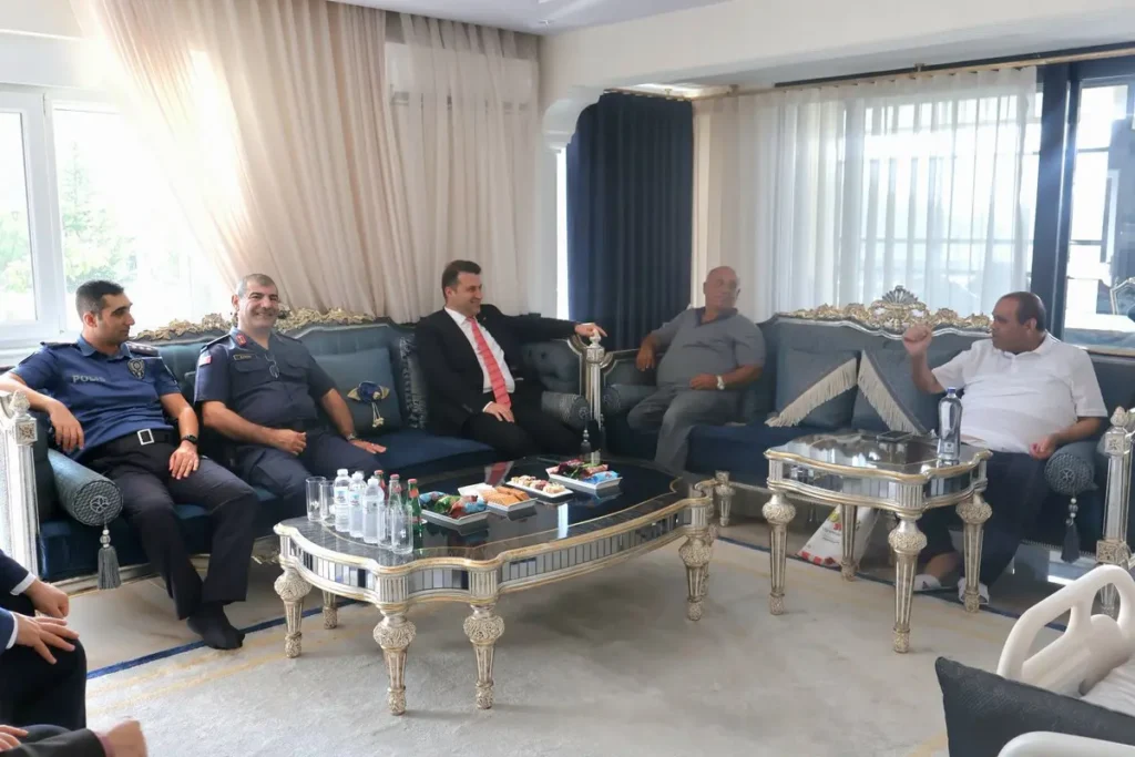 Kaymakam’dan Selahattin Yaşar’a Ziyaret