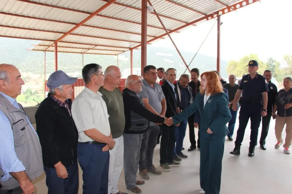 Başmakçı Kaymakamı Merve Bayrı’dan Çığrı Köyü’ne Ziyaret: Halkın Sesi Yerinde Dinlendi