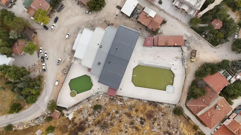 Kütahya Valisi Dübecik Hamamı’nda İncelemelerde Bulundu