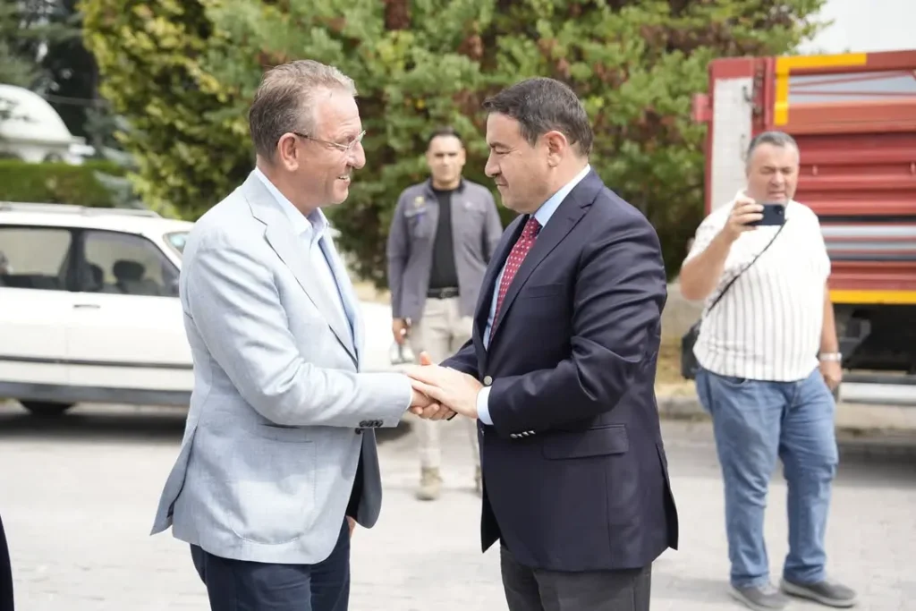 Mehmet Demir, mezuniyet törenine katıldı