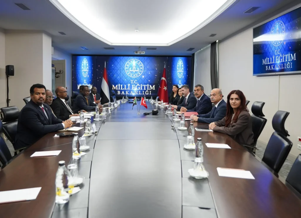 Milli Eğitim Bakanı Sudanlı Bakan ile görüştü