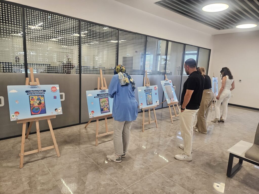 OEDAŞ Çocukların Enerji Tasarrufu Eserlerini Sergiliyor