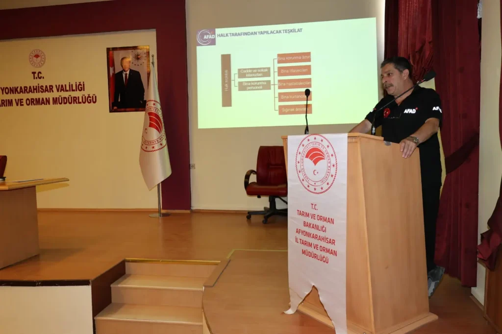 Sivil Savunma Eğitimi Tarım ve Orman Personeline Verildi