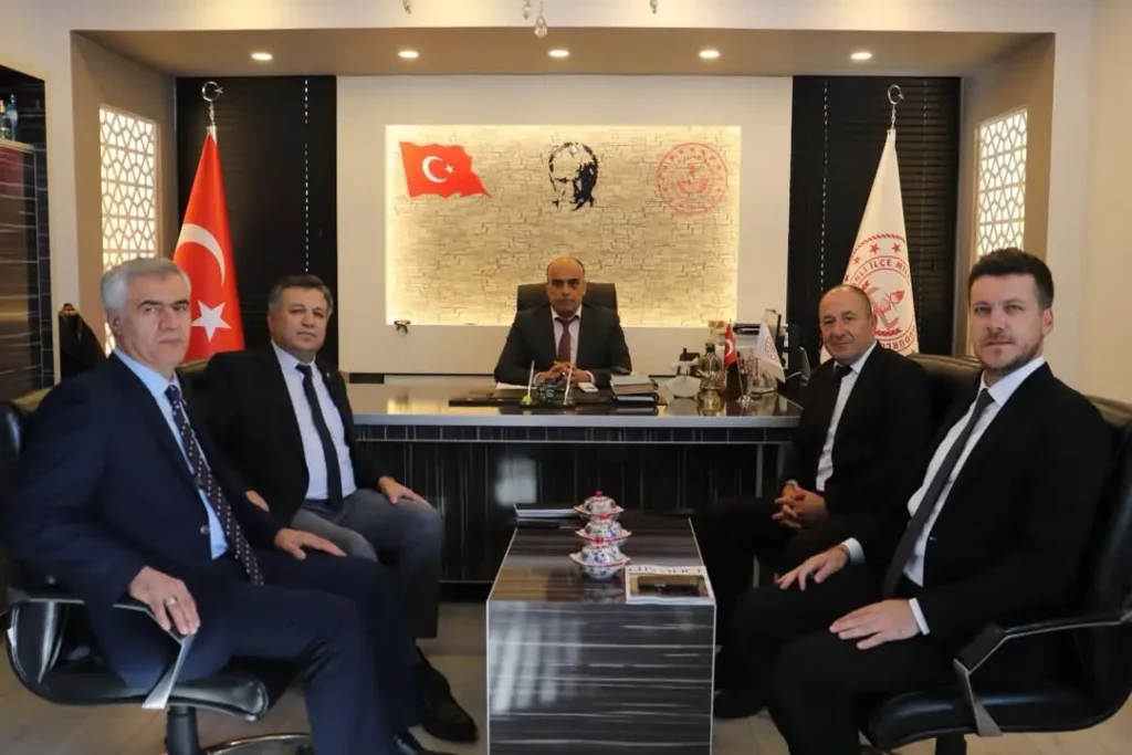 Tavşanlı MYO Müdürü’nden Eğitim Müdürü’ne Ziyaret