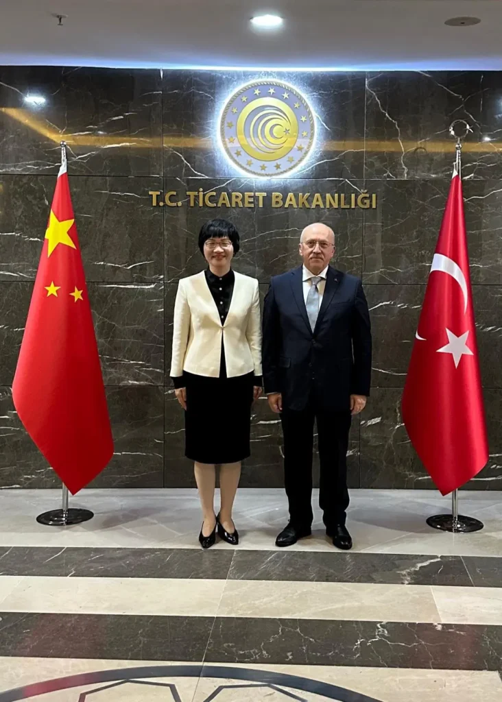 Ticaret Bakan Yardımcısı Uçarmak, Çinli heyetle görüştü