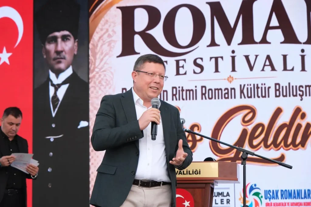 Uşak’ta Büyük Roman Festivali Gerçekleşti