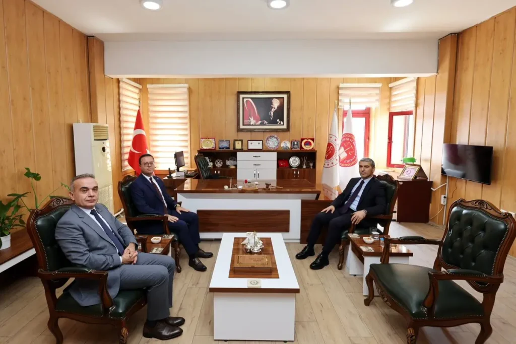 Vali Naci Aktaş, Mahkeme Başkanı’nı Ziyaret Etti