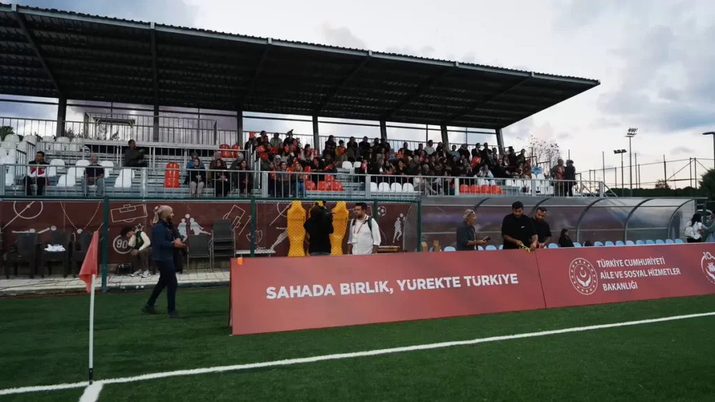 Veteranlar Günü’nde Futbol Maçı Düzenlendi