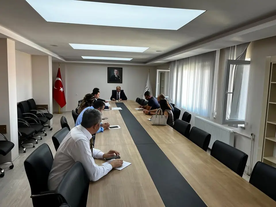 Yalvaç’ta Proje Ofisi Toplantısı Yapıldı