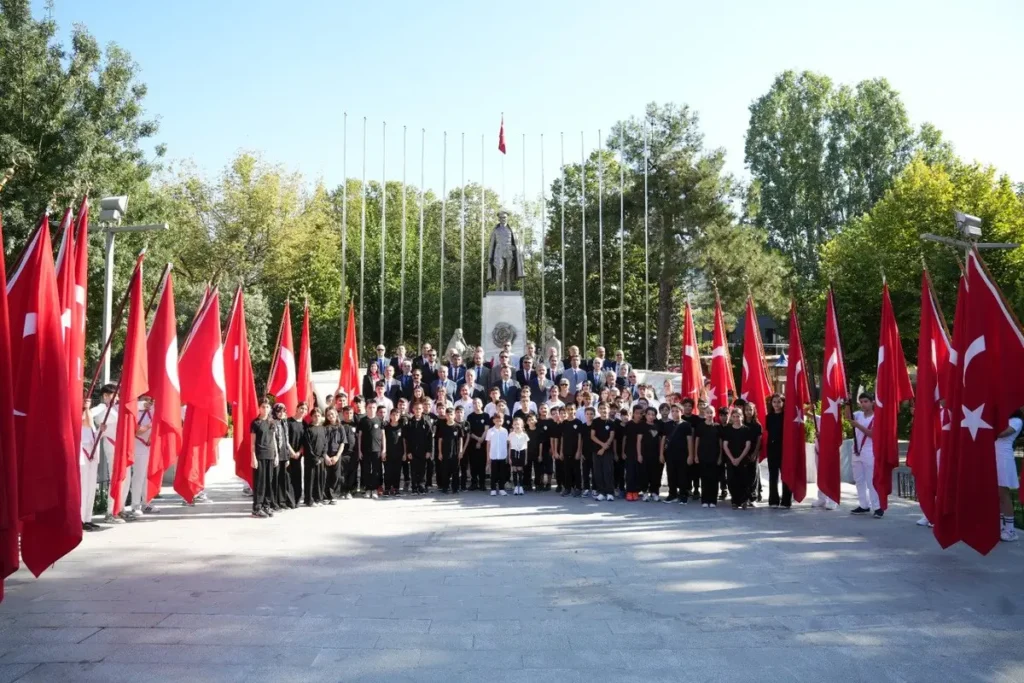 Yeni Eğitim Yılına Kardeşlikle Başlandı