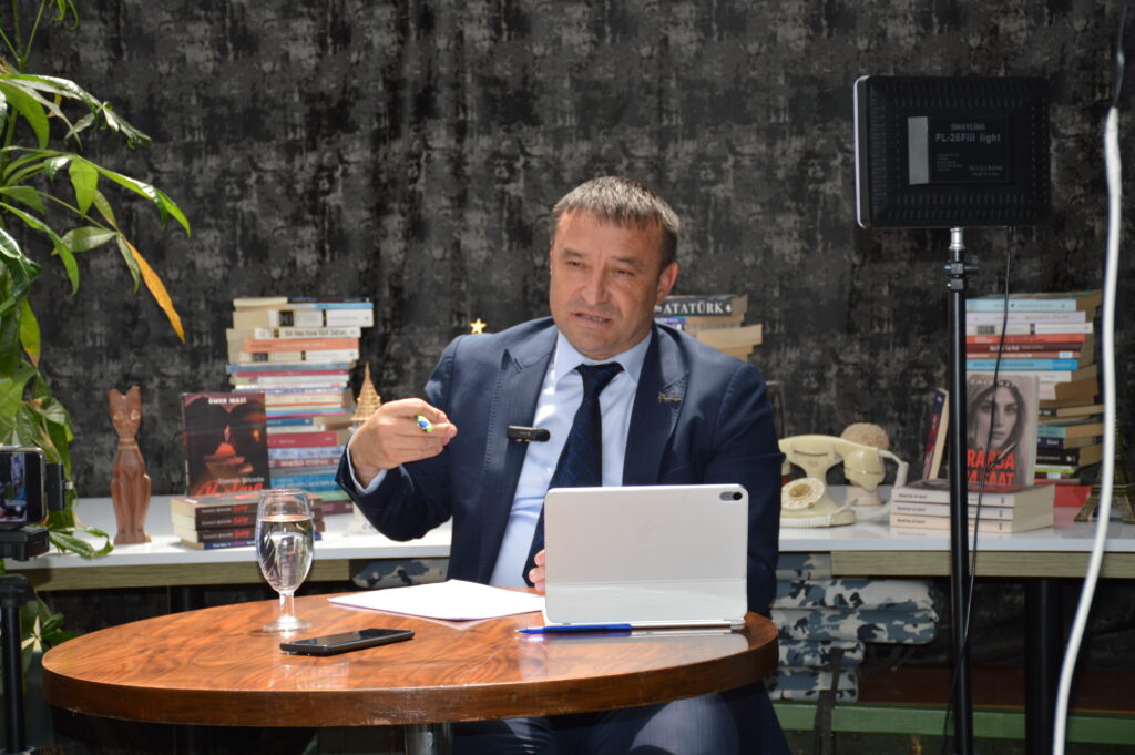 MHP İL BAŞKANI KAHVECİ: “BİZİM STK’LARIMIZ DAVET EDİLMİYOR”