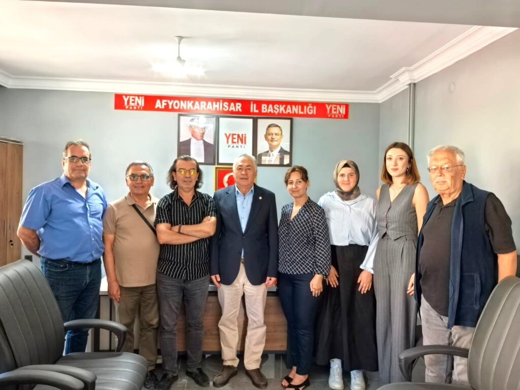 YENİ PARTİ’YE STARAFYONHABER EKİBİNDEN ZİYARET