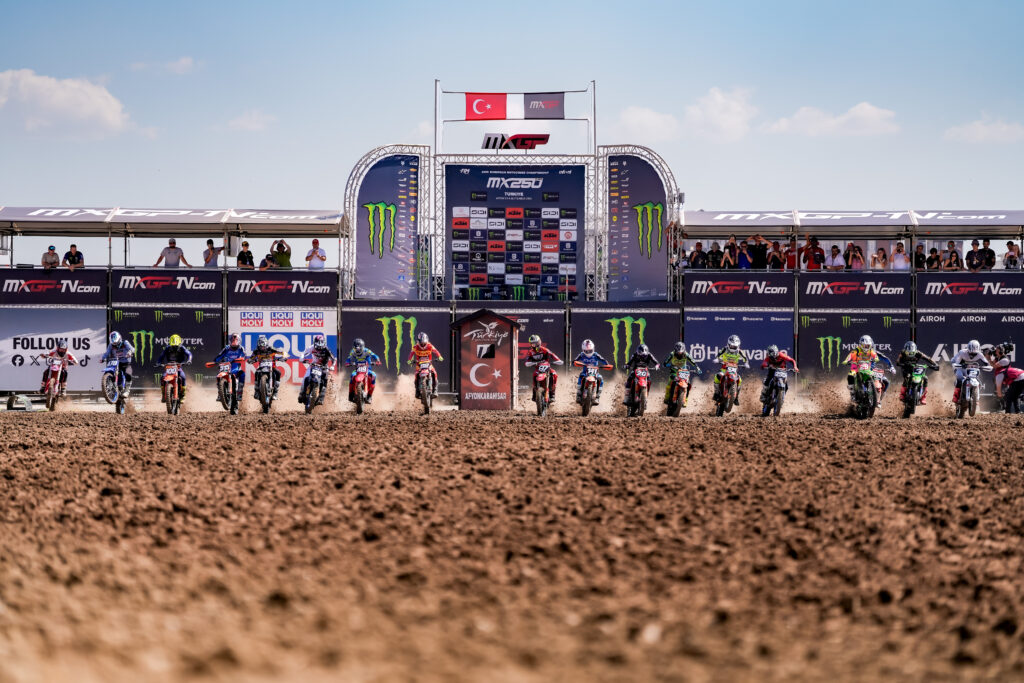 HERLINGS, AFYON’DA TARİHE GEÇTİ