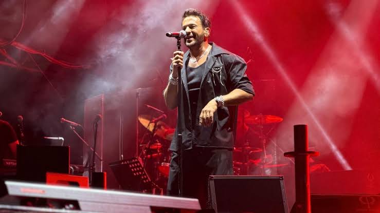 EMRE ALTUĞ ALANIN ENERJİSİNİ YÜKSELTTİ
